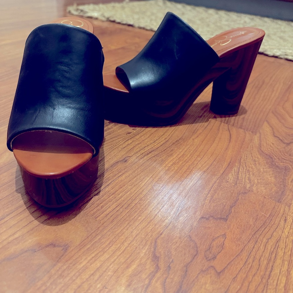 Jessica Simpson Shelbie Platform Sandal- never worn